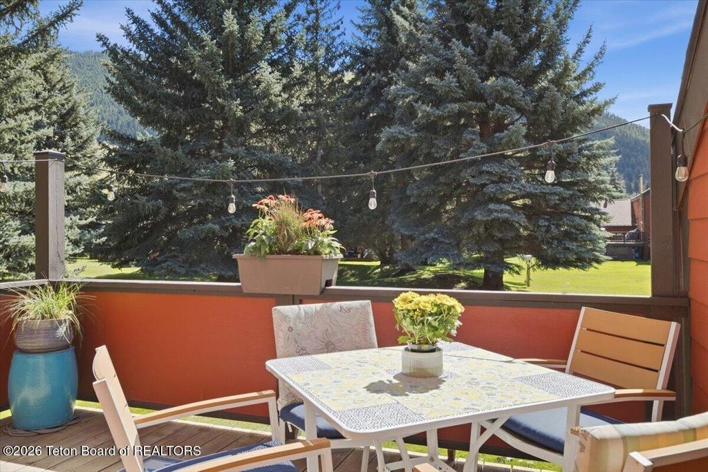 400 POWDERHORN Lane 62, Jackson, WY 83001 photo 5