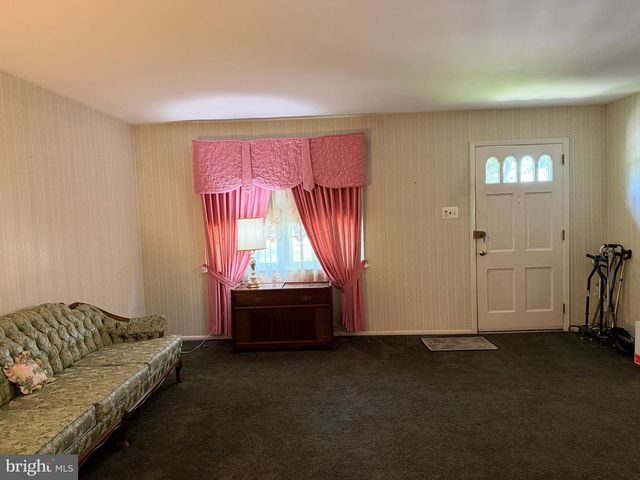 634 MAPLE AVE, Glenside, PA 19038