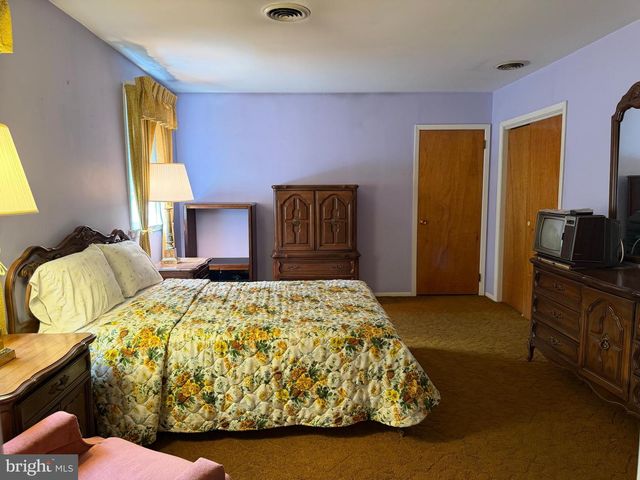 634 MAPLE AVE, Glenside, PA 19038