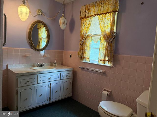 634 MAPLE AVE, Glenside, PA 19038
