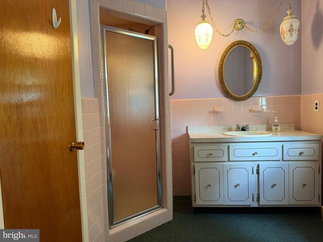 634 MAPLE AVE, Glenside, PA 19038