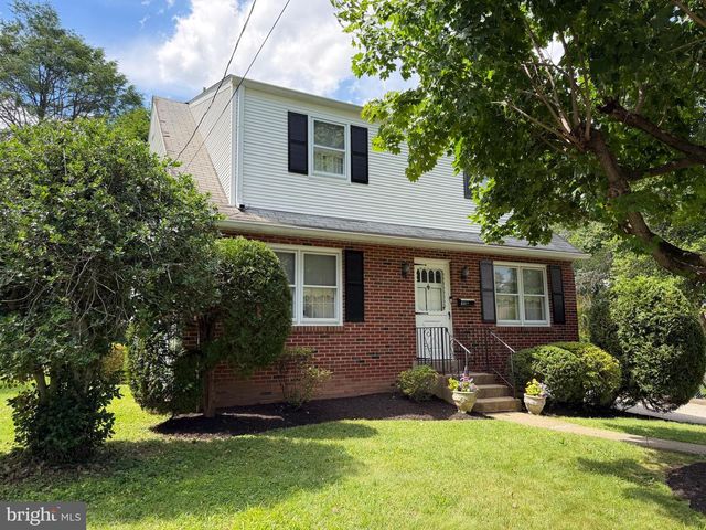 634 MAPLE AVE, Glenside, PA 19038