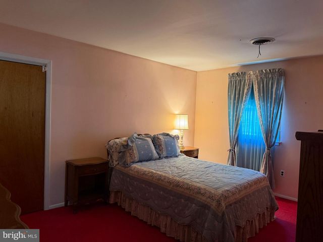 634 MAPLE AVE, Glenside, PA 19038