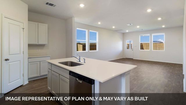 185 Orange Flame, Kyle, TX 78640