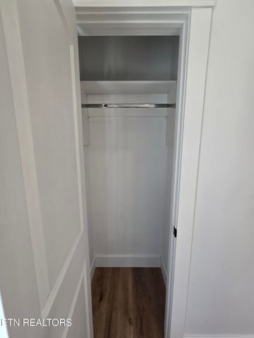 129 Anderson Rd, Sweetwater, TN 37874