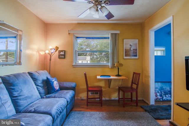 31 HEIDI DR, Fords, NJ 08863