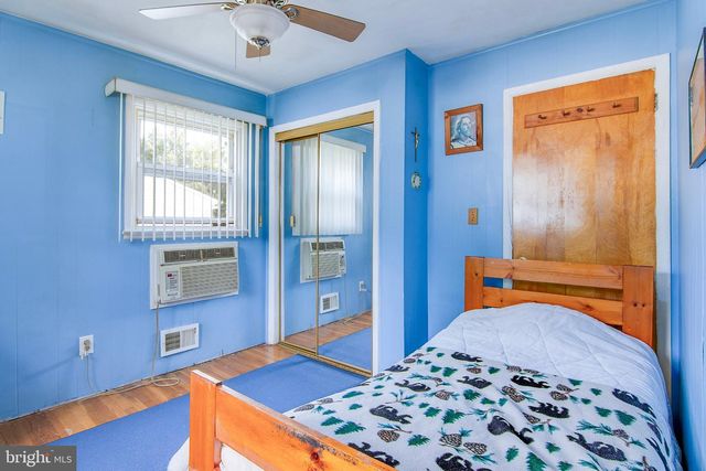 31 HEIDI DR, Fords, NJ 08863