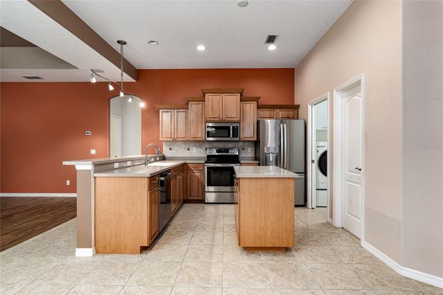 5375 90TH AVENUE CIRCLE E, Parrish, FL 34219