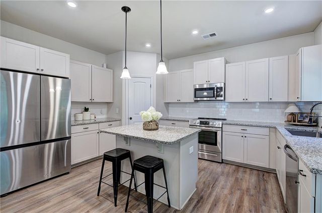 33 Thacker Trail, Adairsville, GA 30103
