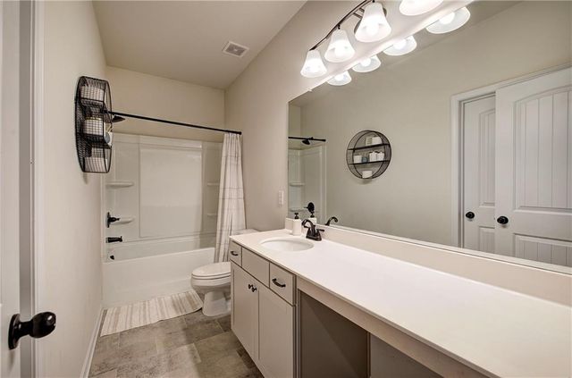33 Thacker Trail, Adairsville, GA 30103