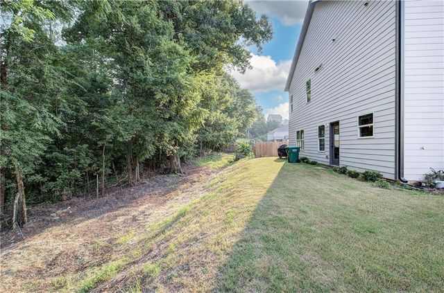 33 Thacker Trail, Adairsville, GA 30103