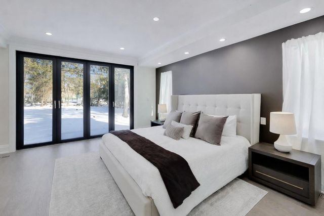 2238 Prairie Street, Glenview, IL 60025