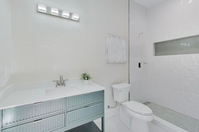 2238 Prairie Street, Glenview, IL 60025