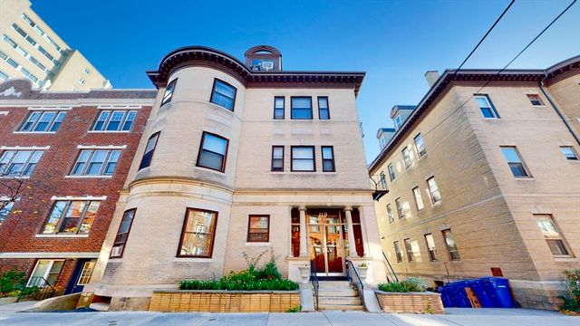 119 Park Street 3, Brookline, MA 02446