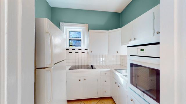 119 Park Street 3, Brookline, MA 02446