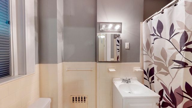 119 Park Street 3, Brookline, MA 02446