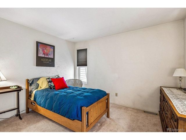 1050 S Monaco Pkwy 99, Denver, CO 80224