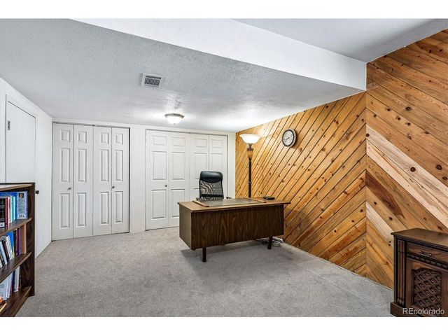 1050 S Monaco Pkwy 99, Denver, CO 80224