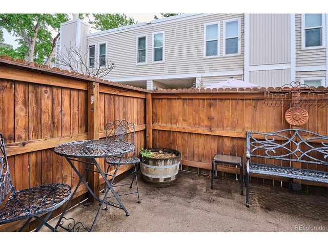 1050 S Monaco Pkwy 99, Denver, CO 80224