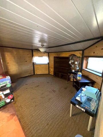 8651 County Road 3440, Mountain View, MO 65548