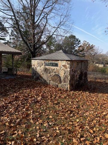 8651 County Road 3440, Mountain View, MO 65548