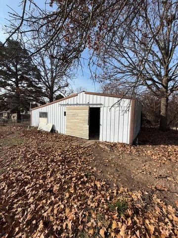 8651 County Road 3440, Mountain View, MO 65548