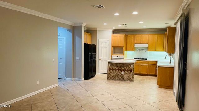 350 Huerta Street, Oxnard, CA 93030