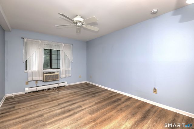 359 Foxwood Lane 359, Milford, CT 06461