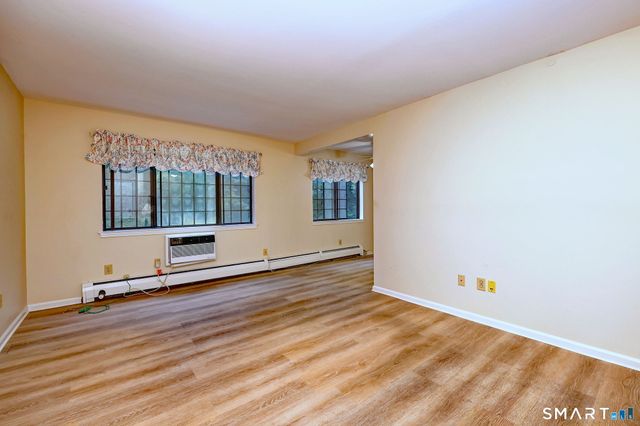 359 Foxwood Lane 359, Milford, CT 06461