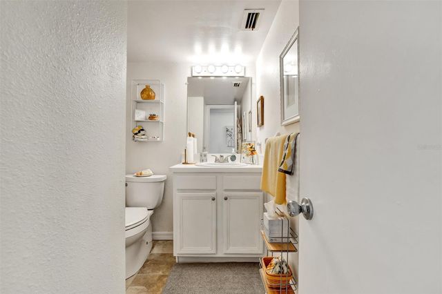 704 HAVEN PLACE 704, Tarpon Springs, FL 34689