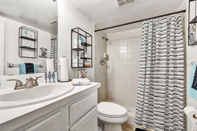 704 HAVEN PLACE 704, Tarpon Springs, FL 34689