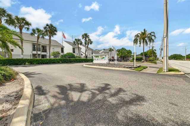 704 HAVEN PLACE 704, Tarpon Springs, FL 34689