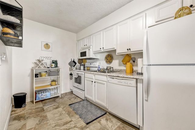 704 HAVEN PLACE 704, Tarpon Springs, FL 34689