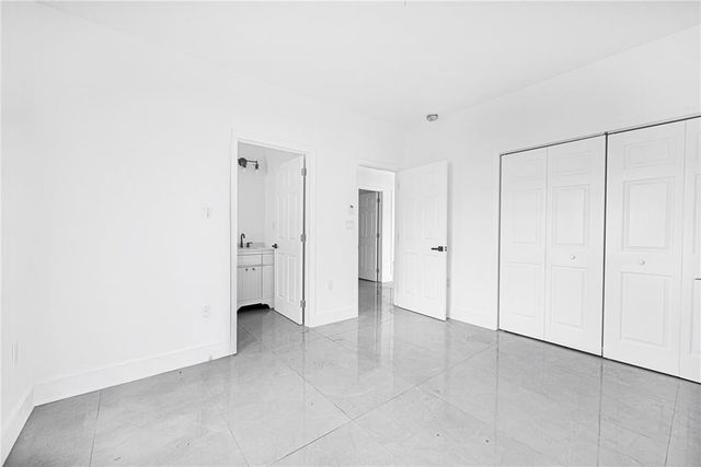 7990 NW 8th Avenue, Miami, FL 33150