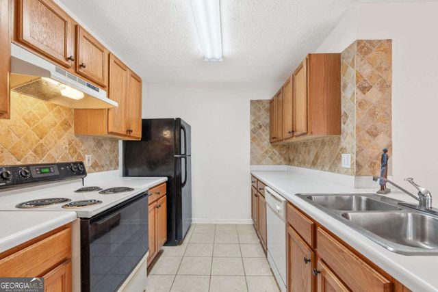 3027 Fair Creek Court, Stonecrest, GA 30338