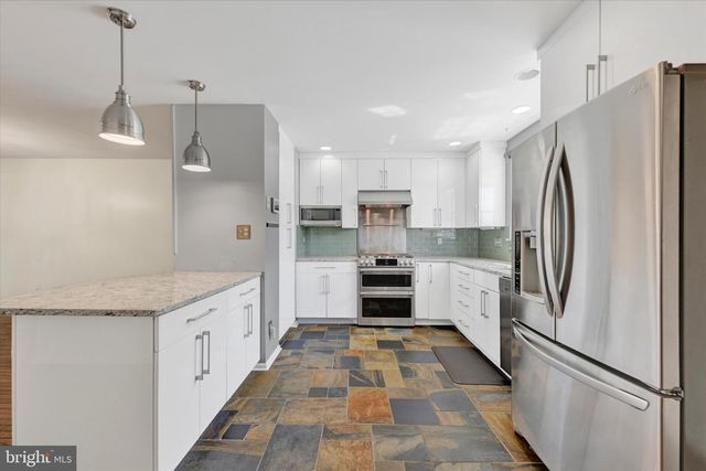 38 SILVERTON CT, Cockeysville, MD 21030