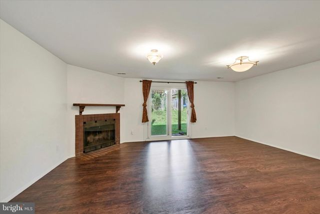 38 SILVERTON CT, Cockeysville, MD 21030