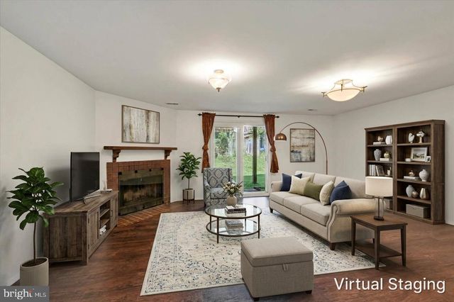 38 SILVERTON CT, Cockeysville, MD 21030
