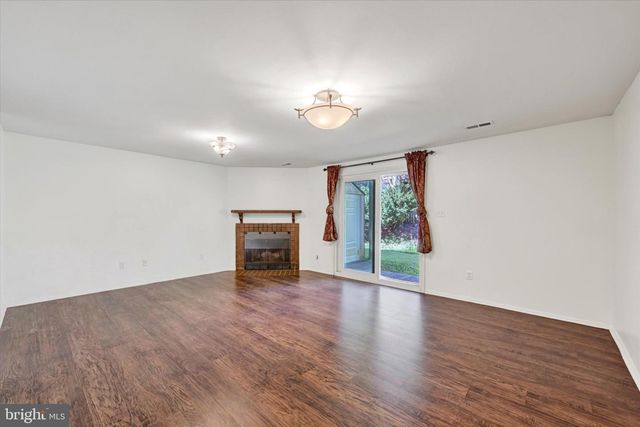 38 SILVERTON CT, Cockeysville, MD 21030