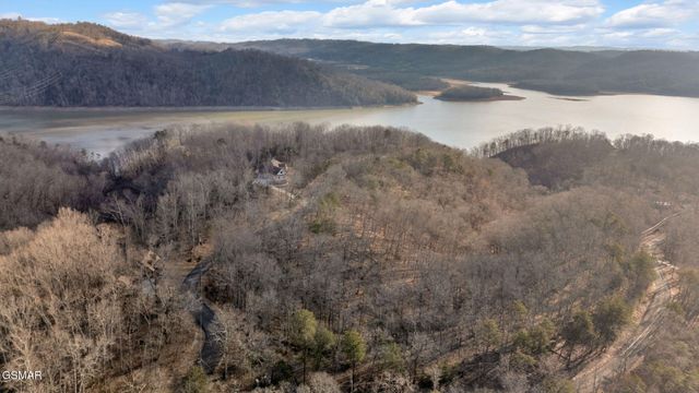 1404 Echota Lane, Mooresburg, TN 37811