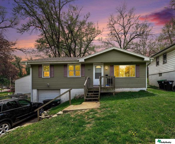 4655 Nebraska Avenue, Omaha, NE 68104