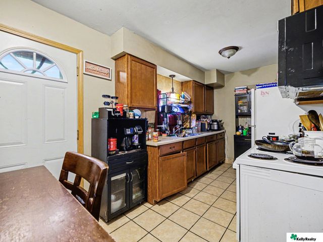 4655 Nebraska Avenue, Omaha, NE 68104