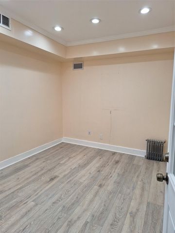 16718 Hillside Avenue 2nd floor, Jamaica, NY 11432