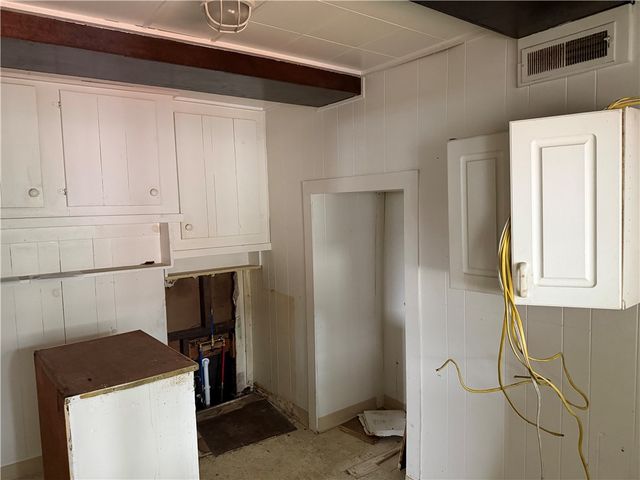 1020 Lane Way, City Of Greensburg, PA 15601