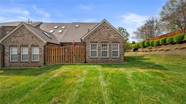 2711 MONTICELLO, Burlington, NC 27215