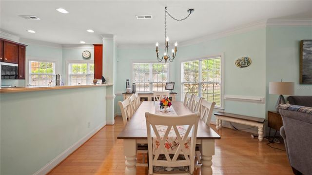 2711 MONTICELLO, Burlington, NC 27215