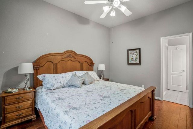 26 Brookgreen Circle S, Montgomery, TX 77356