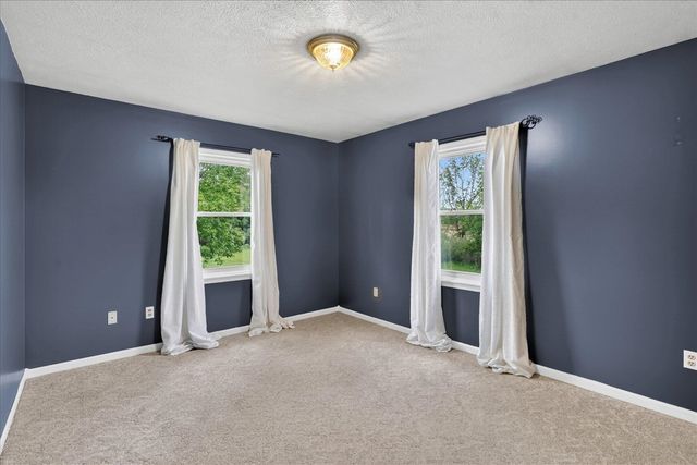 5569 S Corey Road, Perry, MI 48872