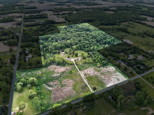 5569 S Corey Road, Perry, MI 48872