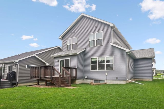 3356 Lincolnshire Road, Waterloo, IA 50701